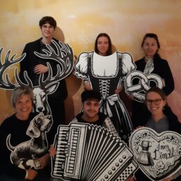 TIM, Trachten und Theater